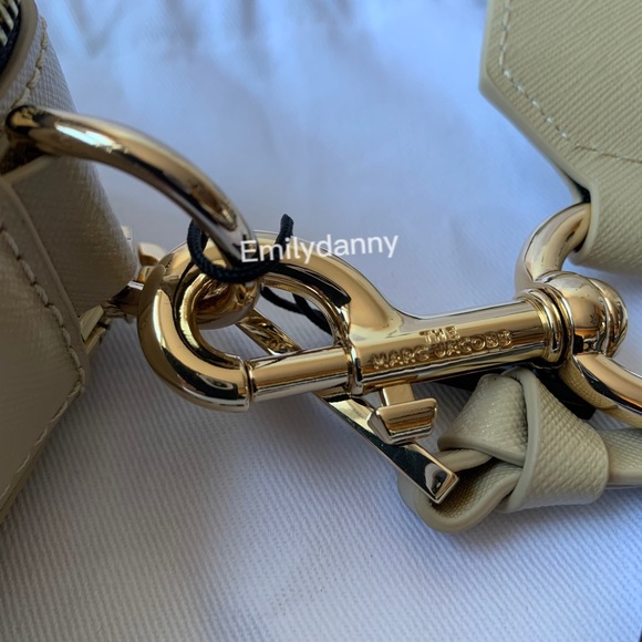 NWOT MARC JACOBS snapshot bag - Picture 5 of 9